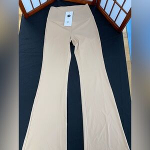 NWT Women's Pants Size M